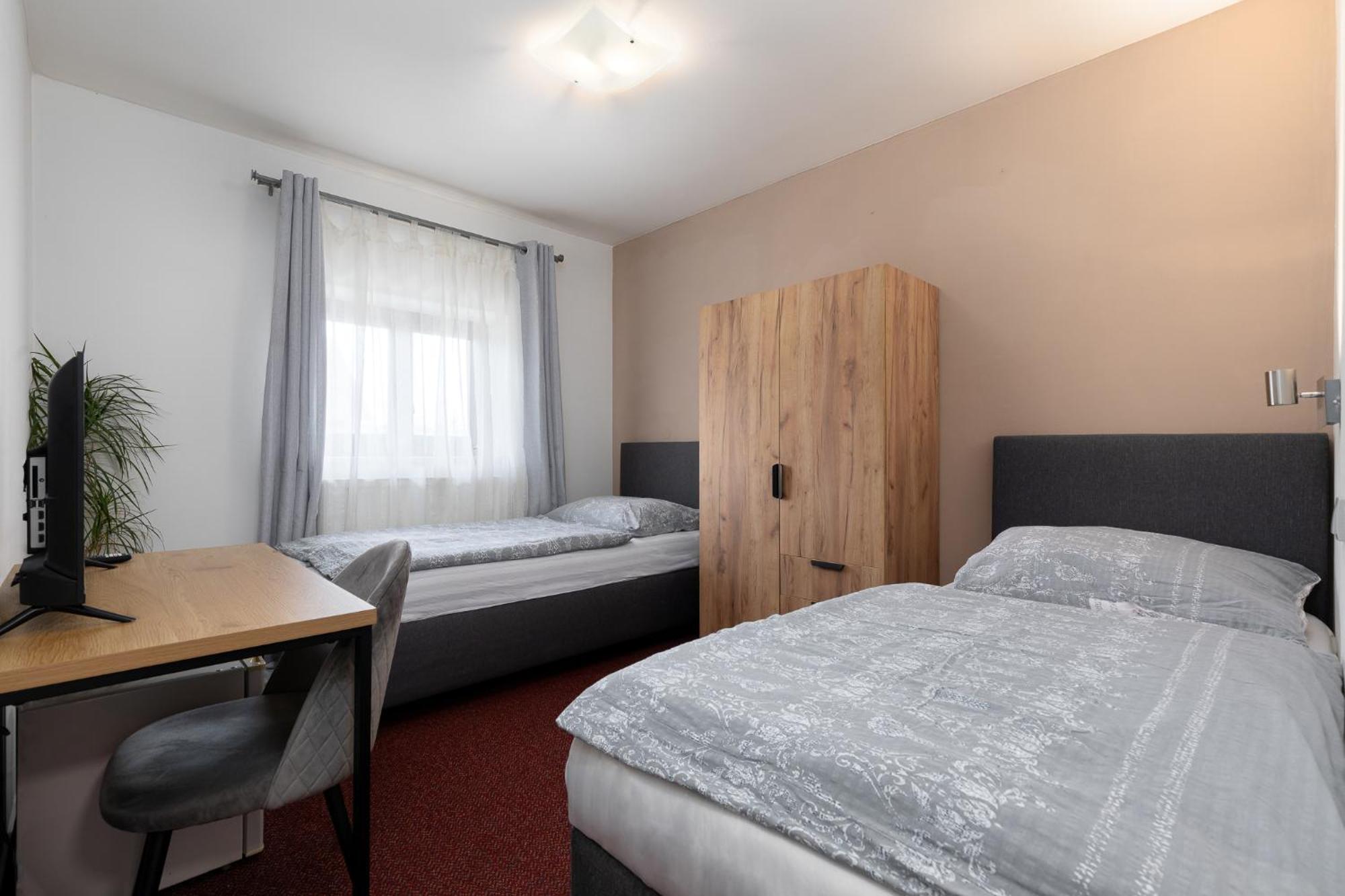 Hotel Algar Opava Ngoại thất bức ảnh